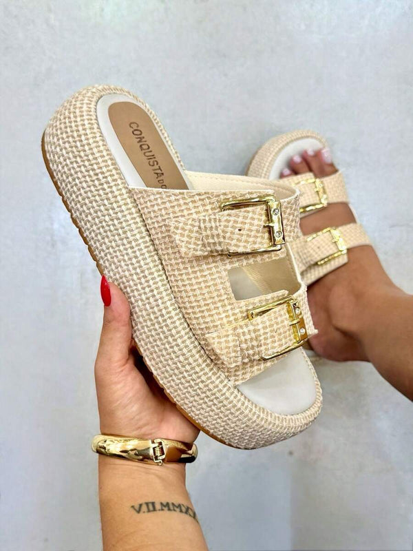 Sandália Birken Tamanco Flat Fivelas Estilosa Feminina Palha, Papete com fivela